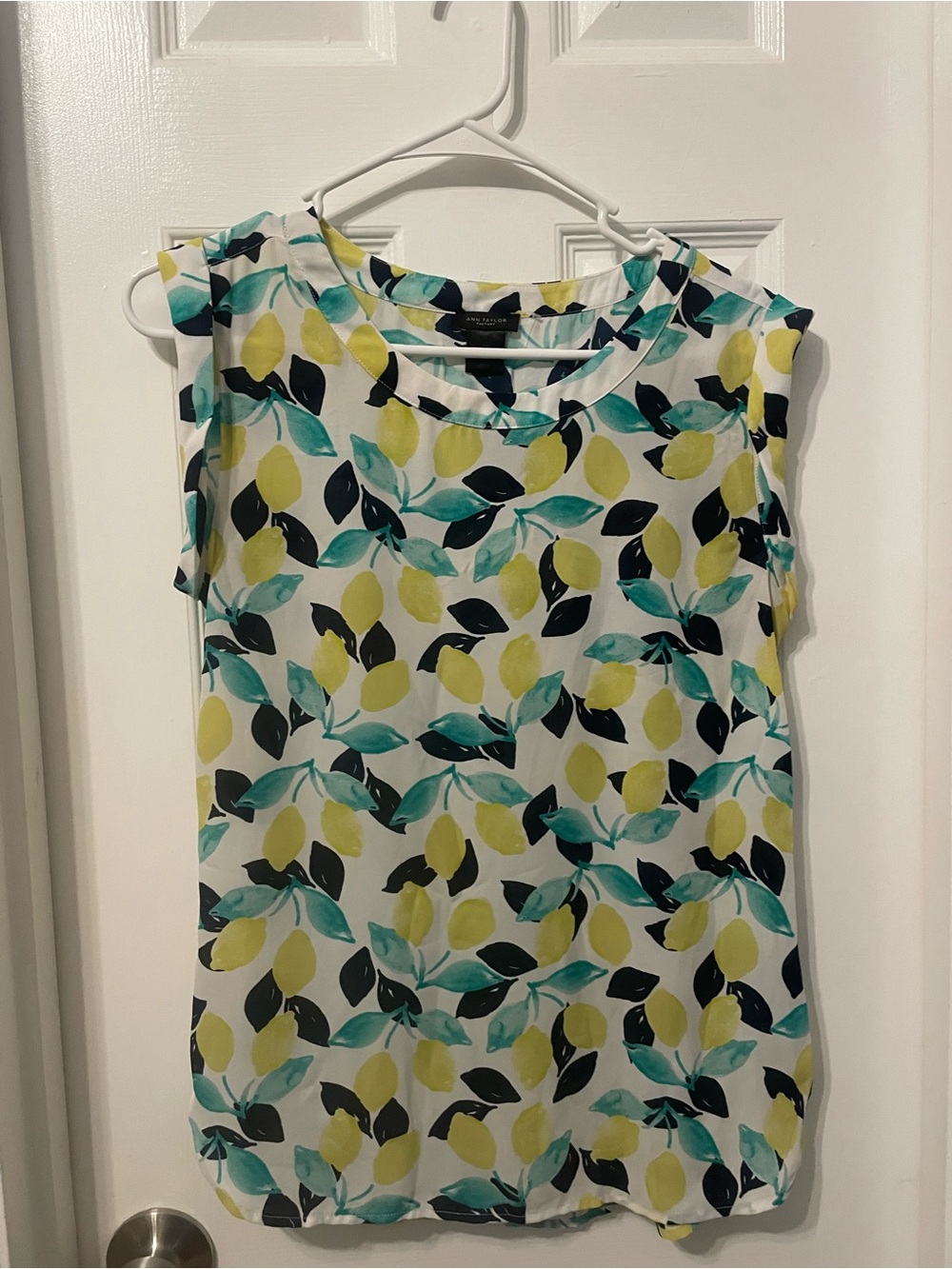 Ann Taylor White Camisole with Yellow Lemon & Teal Leaves